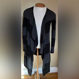 Loft women’s long length cardigan, flowing neckline, black & gray size XS